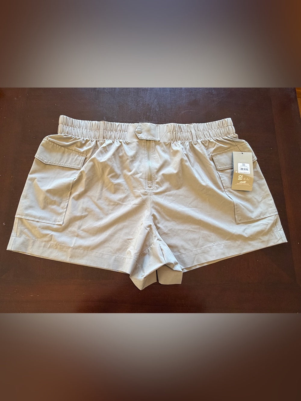 NWT Avia Outdoor Cargo Shorts Stretch Khaki Comfort Womens XXL 20